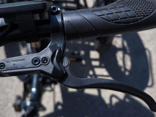 Трехколесный электровелосипед-фэтбайк GT V17